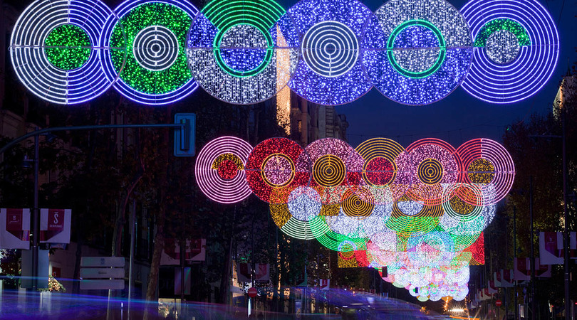 Christmas lights at the serrano street | Premis FAD 2014 | Intervencions Efímeres